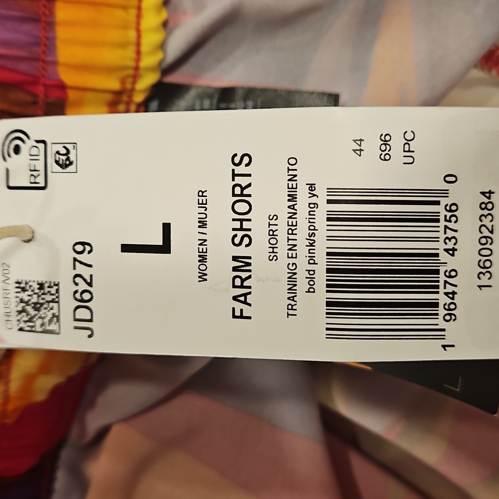 💕ADIDAS x FARM RIO💕 Pacer Shorts Large L NWT - Picture 16 of 16